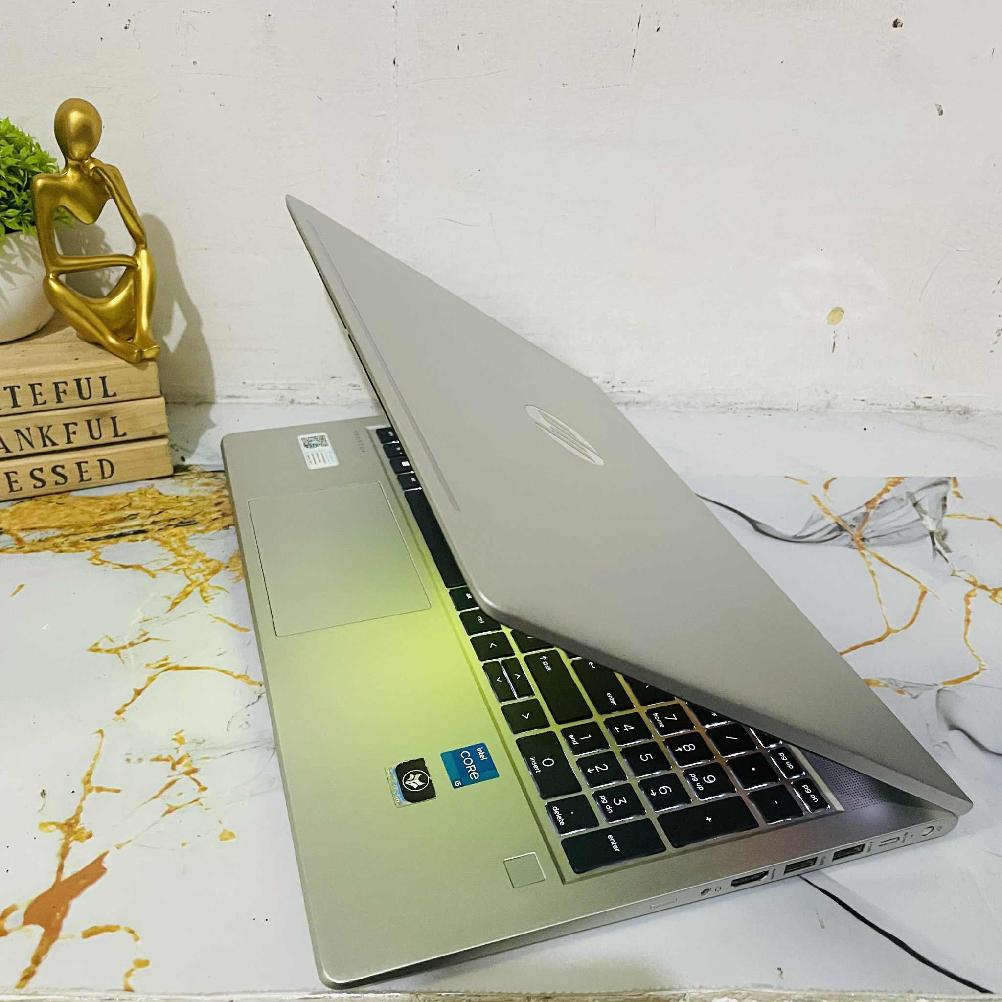 589930145_855419410283809_2870349841487144999_n