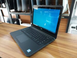 Dell Latitude 3380