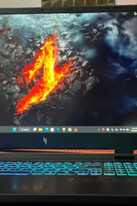 Acer Nitro 17