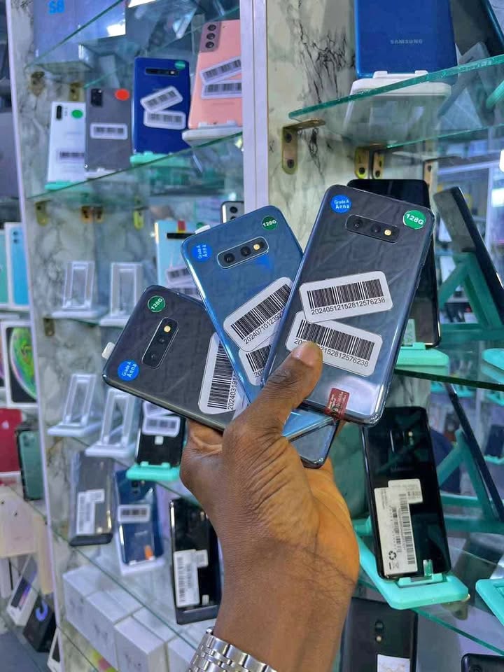 Samsung Galaxy S10e Specifications/Prices in Nigeria