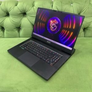 MSI Titan GT77 HX