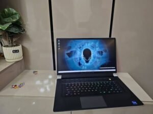 Dell Alienware X17