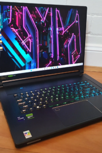 Acer Predator Triton 17X