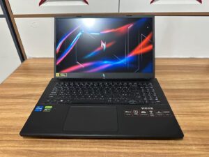 Acer Nitro V15 RTX 4050