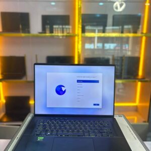 ASUS ROG Zephyrus M16 (Boxed)