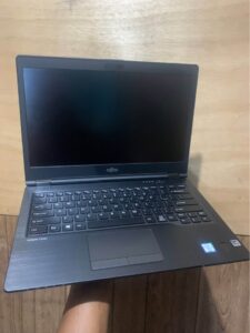Fujitsu LifeBook U749