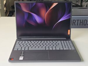 Lenovo IdeaPad Slim 3