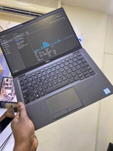 DELL LATITUDE 5300 2-in-1