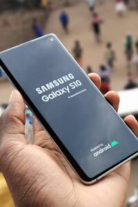 Samsung Galaxy S10 