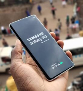 Samsung Galaxy S10 
