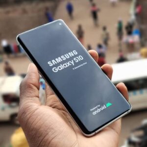 Samsung Galaxy S10 