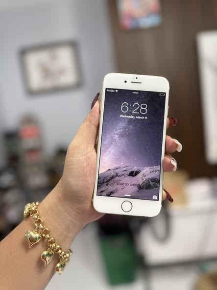 Apple iPhone 6