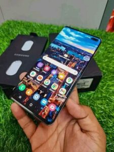 Samsung Galaxy S10+
